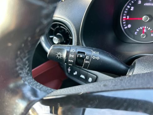 Used 2020 Kia Forte EX w/ EX Special Edition FWD image 21