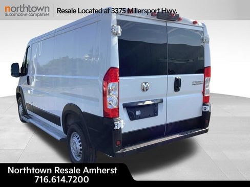 Used 2025 RAM ProMaster 2500 w/ U-Haul Equipment Group FWD image 3