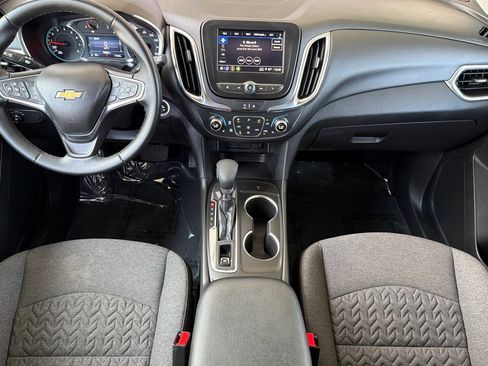 Used 2024 Chevrolet Equinox LT AWD/4WD image 13