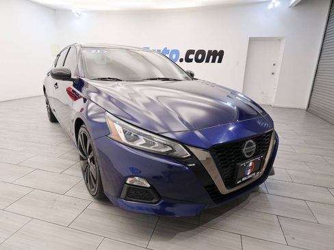 Used 2021 Nissan Altima 2.5 SR FWD image 7
