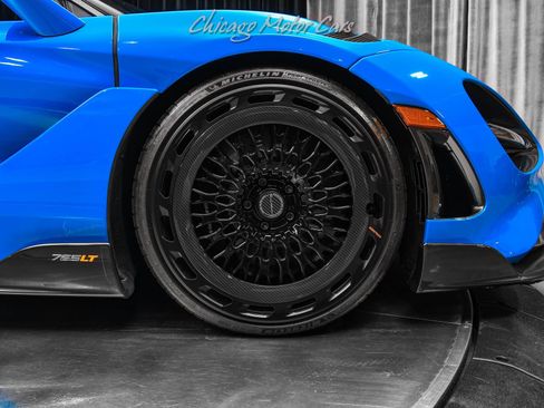 Used 2022 McLaren 765LT image 68