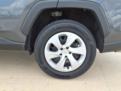Certified 2025 Toyota RAV4 LE FWD image 10