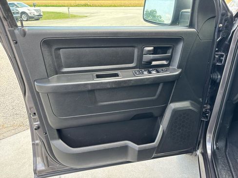 Used 2019 RAM 1500 Express w/ Express Value Package AWD/4WD image 20