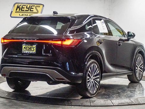 Used 2024 Lexus RX 350 Premium Plus w/ Convenience Package image 4