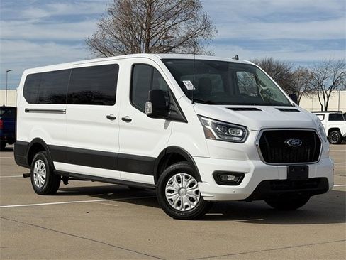 Used 2023 Ford Transit 350 XLT image 2