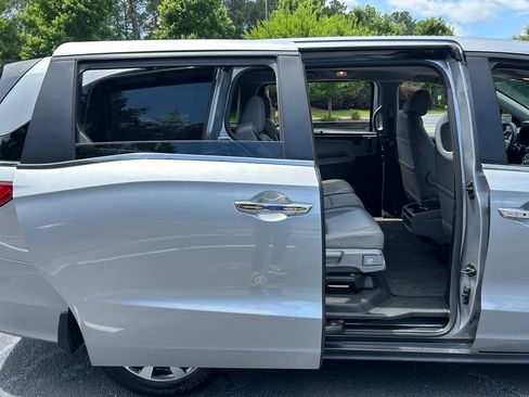 Used 2021 Honda Odyssey EX-L image 57