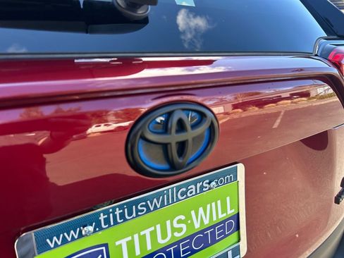 Used 2023 Toyota RAV4 LE image 32