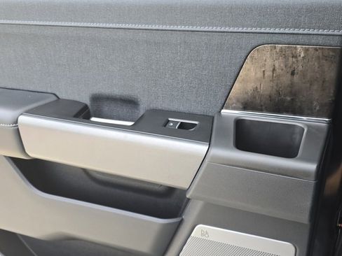 Used 2023 Ford F150 Lariat w/ Trailer Tow Package image 22