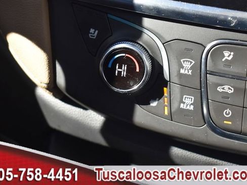 Certified 2023 Chevrolet Traverse Premier image 44