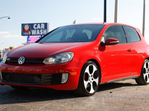 Used 2012 Volkswagen GTI 2-Door image 4