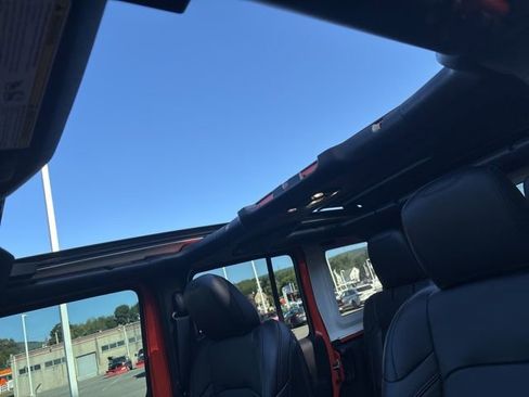 Used 2023 Jeep Wrangler Altitude image 44