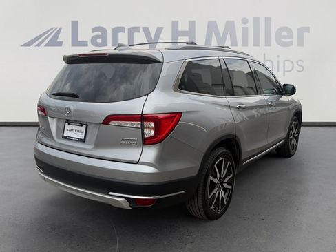 Used 2019 Honda Pilot Touring image 5