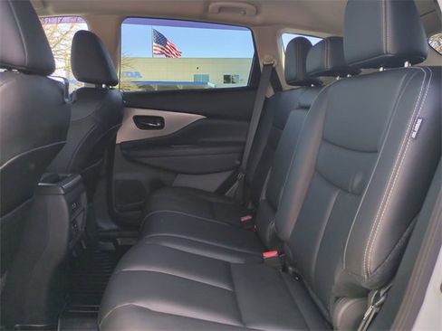 Used 2023 Nissan Murano SV w/ SV Midnight Edition Package image 14