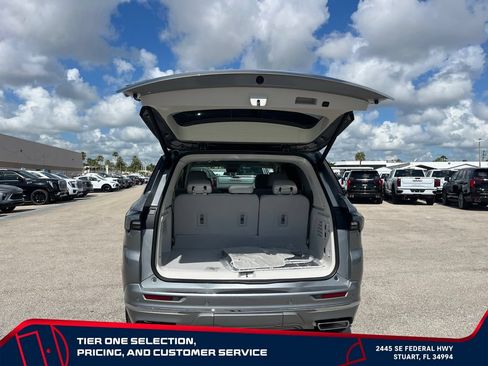 New 2026 Buick Enclave Avenir w/ Super Cruise Package AWD/4WD image 17