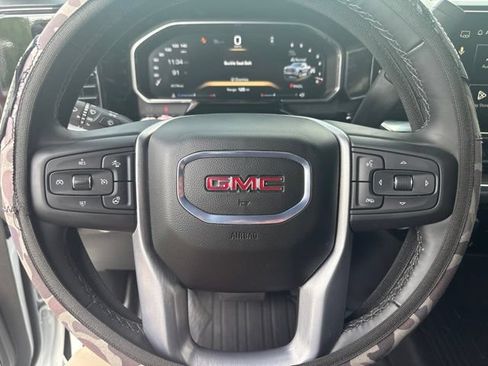 Used 2026 GMC Sierra 1500 SLT AWD/4WD image 11