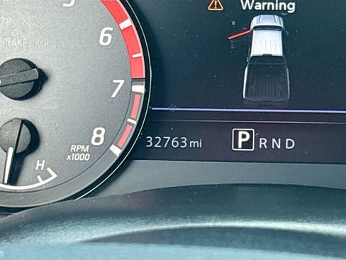 Used 2022 Nissan Frontier PRO-4X AWD/4WD image 12