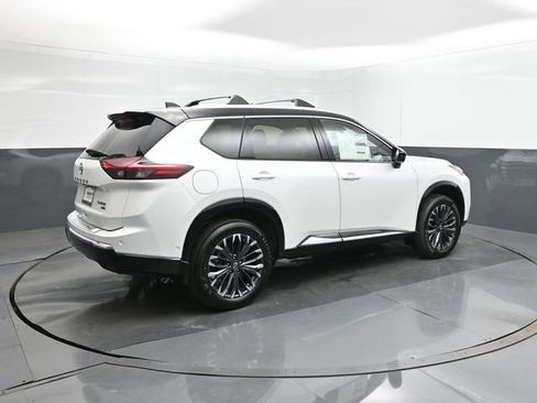 New 2026 Nissan Rogue Platinum w/ Platinum Premium Package image 15