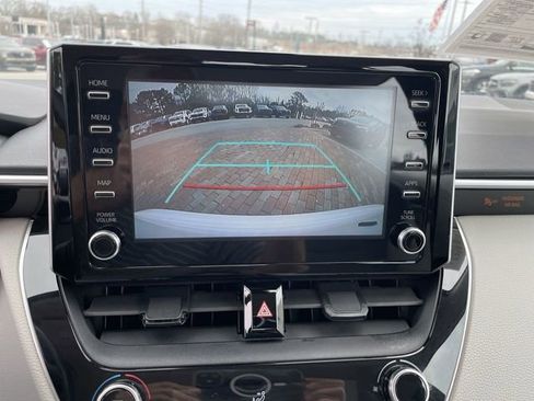 Used 2020 Toyota Corolla LE image 20