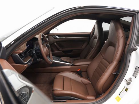Certified 2026 Porsche 911 Carrera 4S AWD/4WD image 63