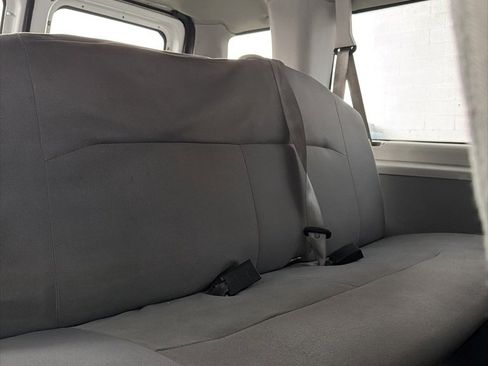 Used 2011 Ford E-350 and Econoline 350 XL w/ PWR Windows & Locks Group image 36