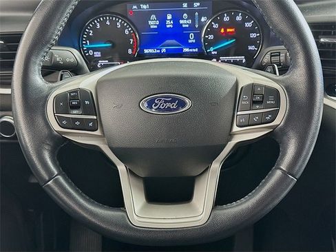 Used 2021 Ford Explorer XLT w/ Class III Trailer Tow Package image 15