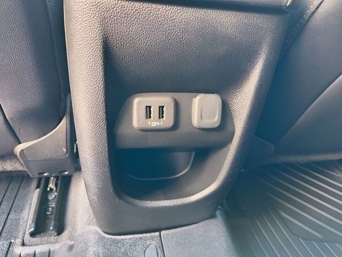 Used 2019 Chevrolet Colorado ZR2 image 35