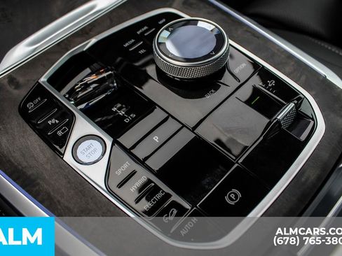 Used 2026 BMW X5 xDrive50e w/ Executive Package image 35