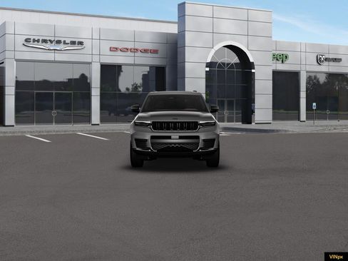 New 2026 Jeep Grand Cherokee L 2WD image 12