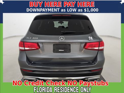 Used 2017 Mercedes-Benz GLC 300 w/ Premium 1 Package image 6