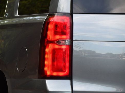 Used 2020 Chevrolet Tahoe LT image 6