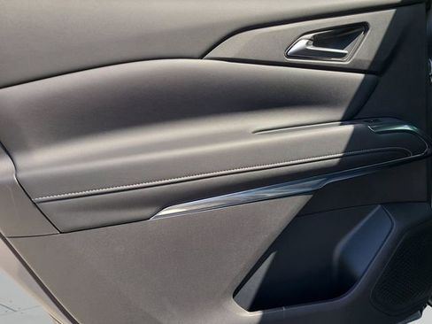 New 2026 Chevrolet Traverse LT image 14