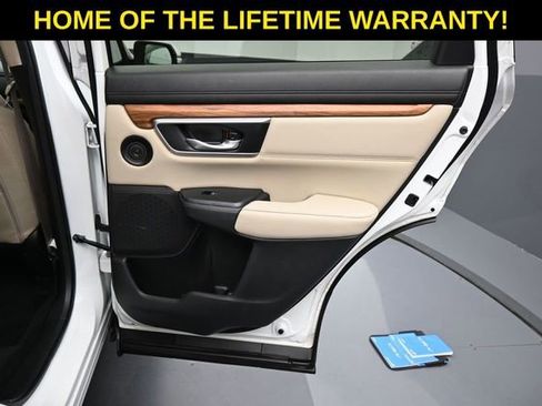 Used 2019 Honda CR-V Touring image 39