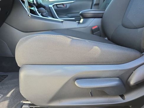 Certified 2025 Toyota RAV4 LE image 28