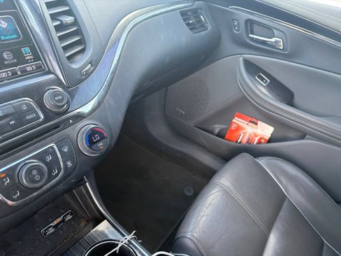 Used 2018 Chevrolet Impala Premier FWD image 4