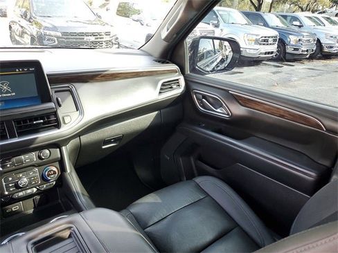 Used 2022 Chevrolet Tahoe Z71 w/ Z71 Off-Road Package image 42
