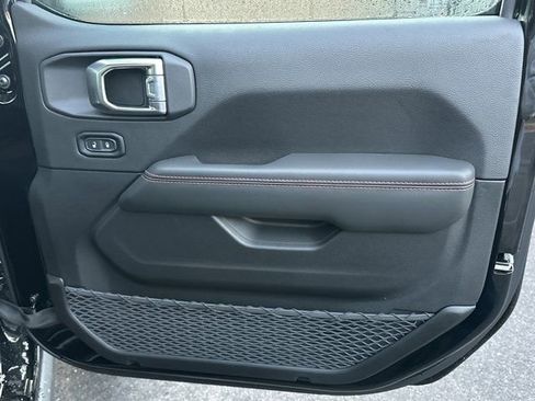 New 2026 Jeep Wrangler Unlimited Rubicon image 14