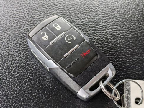 Used 2022 RAM 2500 Laramie image 29