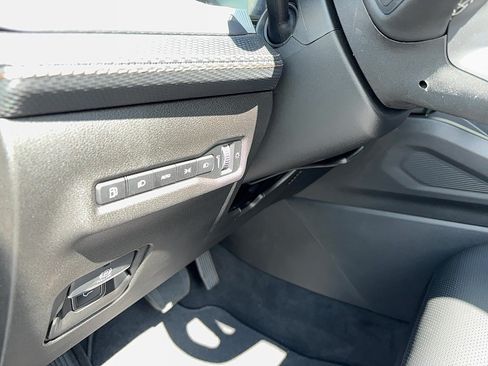 New 2026 Jeep Cherokee Limited AWD/4WD image 21
