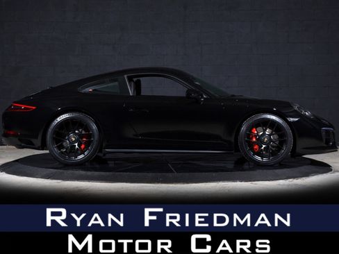 Used 2019 Porsche 911 Carrera GTS RWD image 1