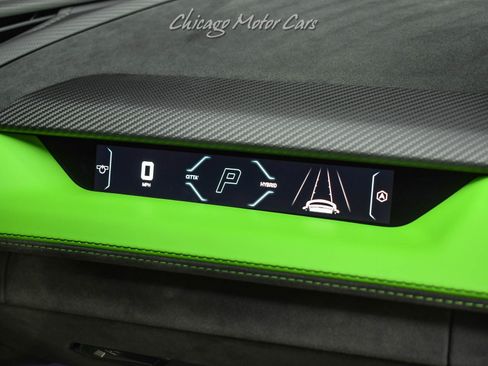 Used 2025 Lamborghini Revuelto AWD/4WD image 20