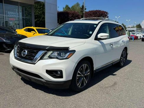Used 2017 Nissan Pathfinder Platinum AWD/4WD image 1