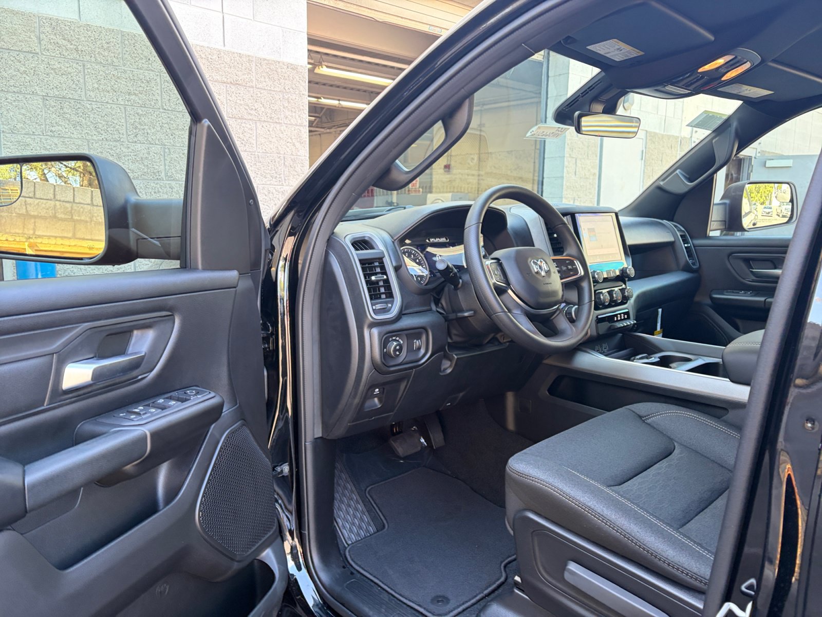 New 2027 RAM 1500 Express AWD/4WD image 10