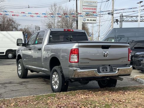 Used 2024 RAM 2500 Big Horn w/ Bed Utility Group image 4