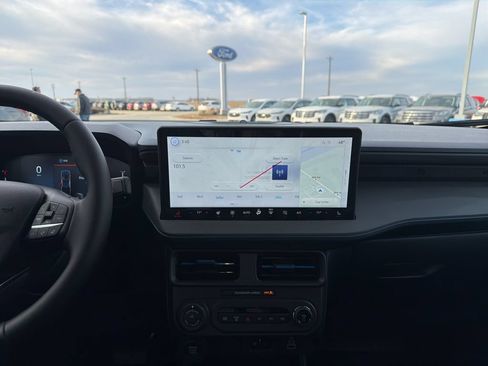 New 2026 Ford Maverick Lobo AWD/4WD image 21