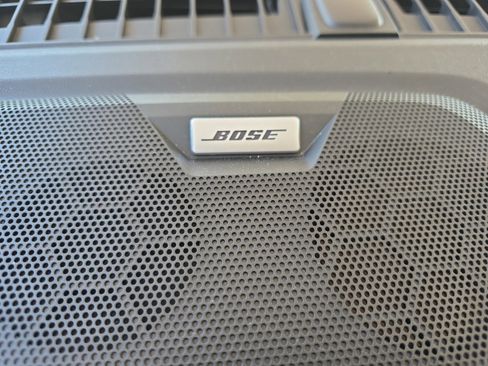 Used 2024 Chevrolet Colorado LT w/ LT Convenience Package III image 25