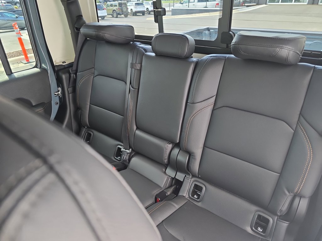 New 2026 Jeep Gladiator Mojave AWD/4WD image 14