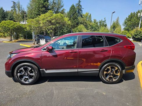 Used 2018 Honda CR-V Touring image 4