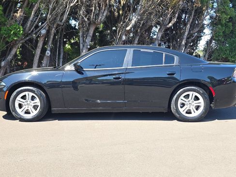 Used 2023 Dodge Charger SXT RWD image 7