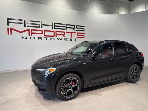 Used 2023 Alfa Romeo Stelvio Veloce image 8
