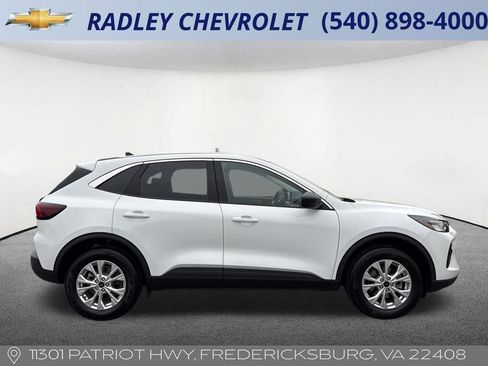 Used 2024 Ford Escape Active image 6